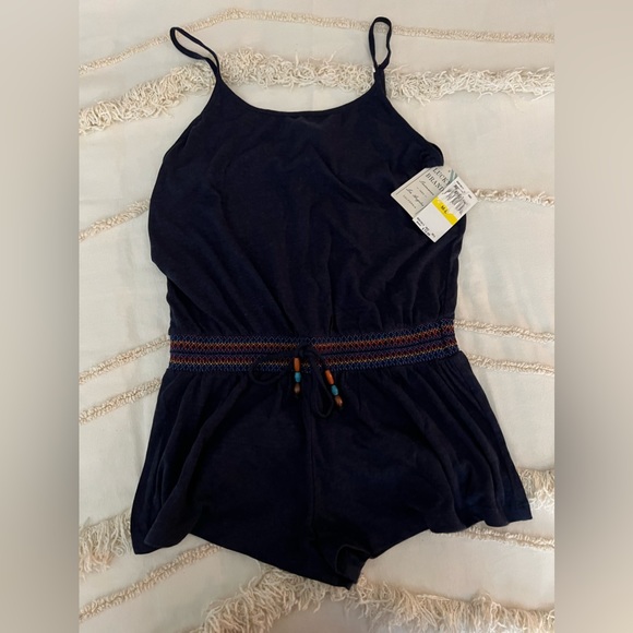 COPY - NWT Lucky Brand Shorts Jumper Navy - Picture 2 of 4